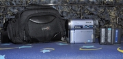 Продам  видеокамеру  SONY DV  Handycam DCR-TRV22E  2 акм. сумка 20 кас