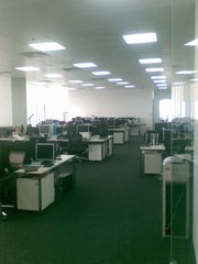 монтаж фальшполов.подвесных потолков .гипсокартона любой сложности