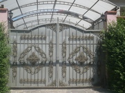 Изготовление: навесов,  ангаров,  ворот,  заборов с фундаментом и т.д.  