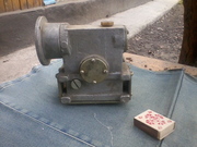 Продам для автоматических дверей понижающий редуктор