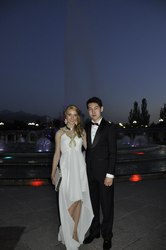 продам вечернее платье на выпускной в Алматы