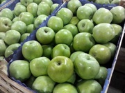 предлагаются молдавские яблоки от производителя контроль качества     
