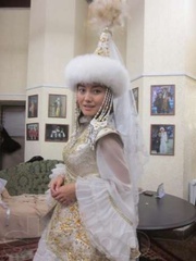 Национальные костюмы на прокат в Алматы Томирис Валиханова 83