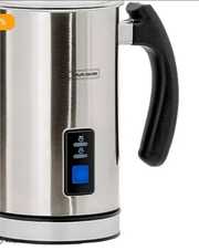 Подогреватель и вспениватель молока Hurakan HKN-MF115 используется на 