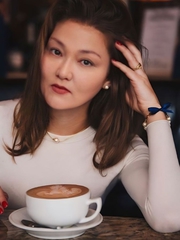 Я не психолог, не занимаюсь терапией, я человек, который умеет слушать